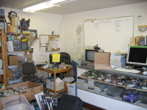Free Geek Thrift Store